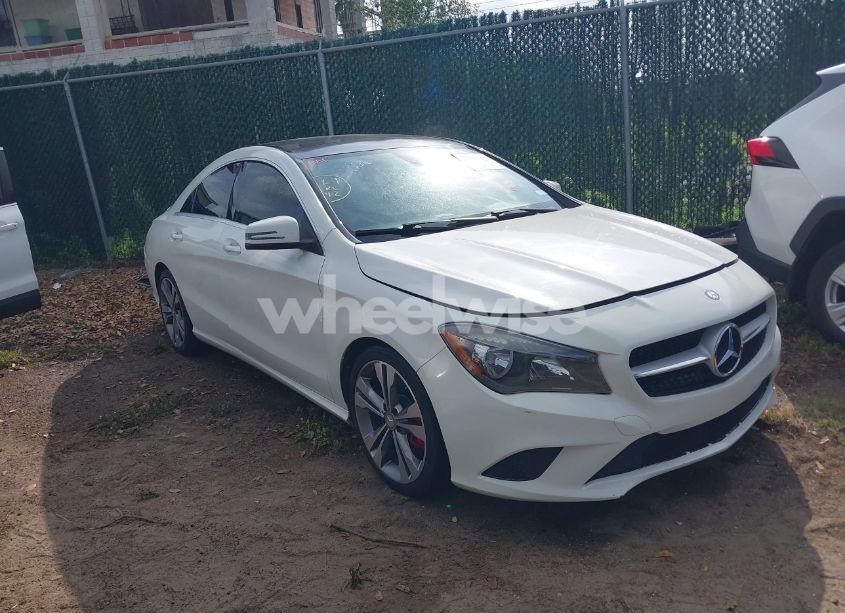 2015 Mercedes-benz Cla 250 (VIN WDDSJ4EB4FN221366) main photo