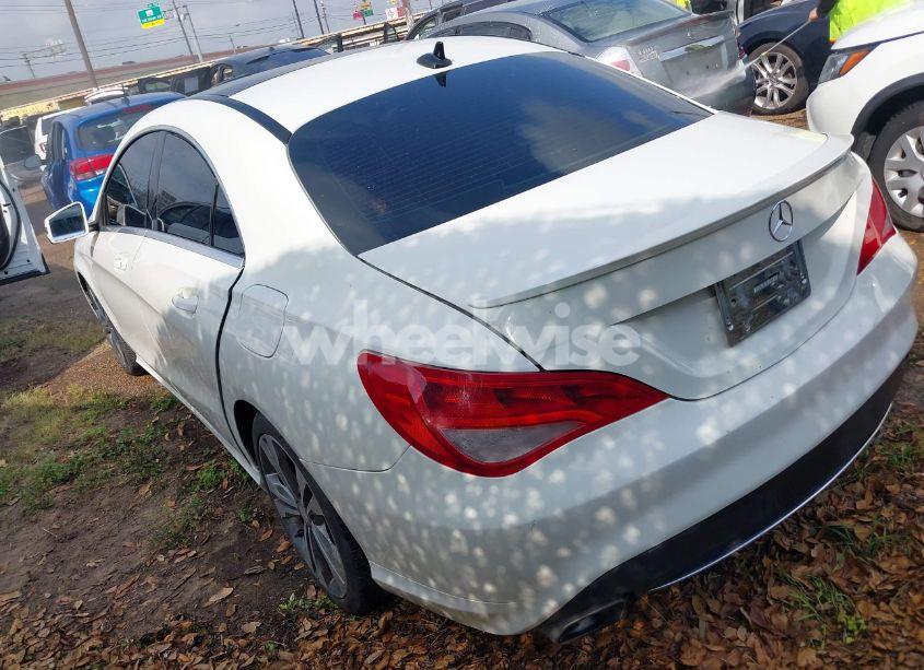 Photo 3 of 2015 Mercedes-benz Cla 250 (VIN WDDSJ4EB4FN221366)