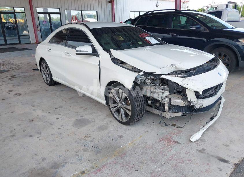 2016 Mercedes-benz Cla 250 (VIN WDDSJ4EB4GN330900) main photo