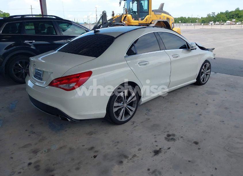 Photo 4 of 2016 Mercedes-benz Cla 250 (VIN WDDSJ4EB4GN330900)