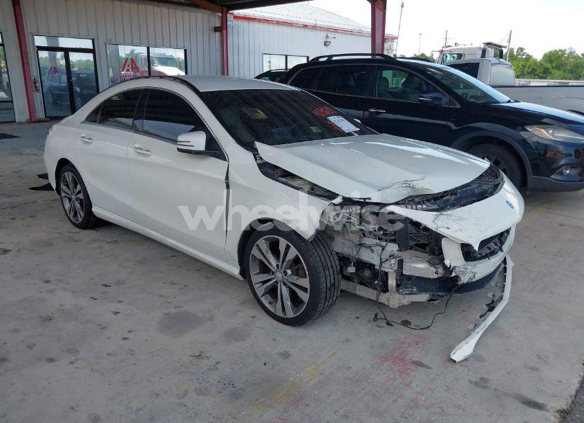 Photo 6 of 2016 Mercedes-benz Cla 250 (VIN WDDSJ4EB4GN330900)