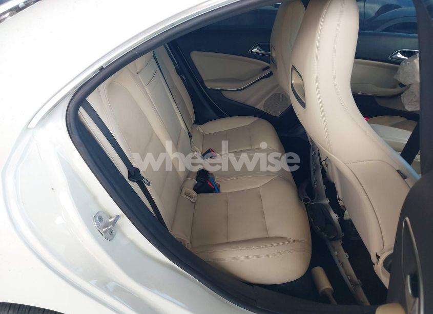 Photo 8 of 2016 Mercedes-benz Cla 250 (VIN WDDSJ4EB4GN330900)