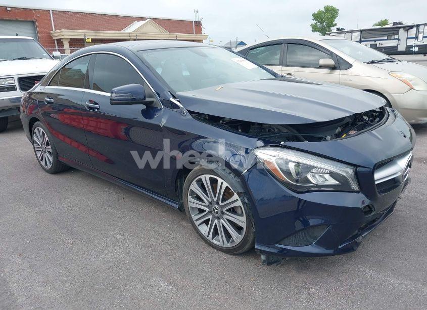2018 Mercedes-benz Cla 250 (VIN WDDSJ4EB4JN637135) main photo
