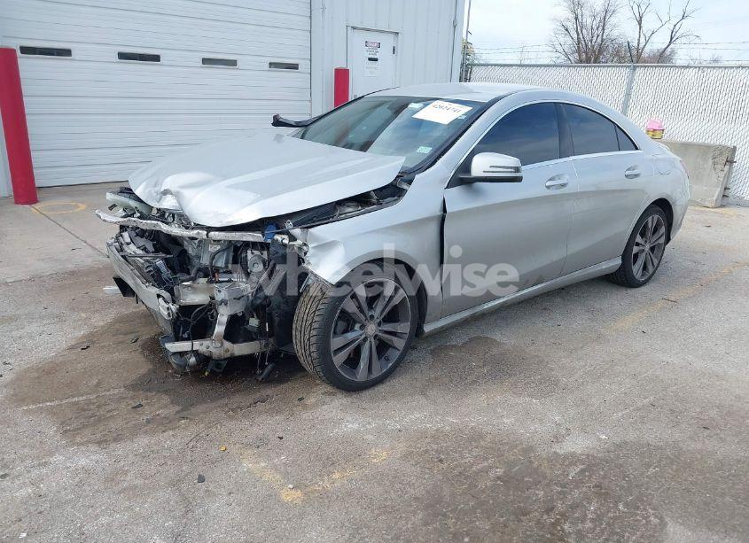 Photo 2 of 2014 Mercedes-benz Cla 250 (VIN WDDSJ4EB5EN154811)