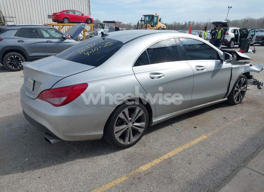 Photo 4 of 2014 Mercedes-benz Cla 250 (VIN WDDSJ4EB5EN154811)