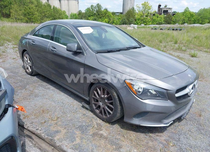 2017 Mercedes-benz Cla 250 (VIN WDDSJ4EB5HN444891) main photo