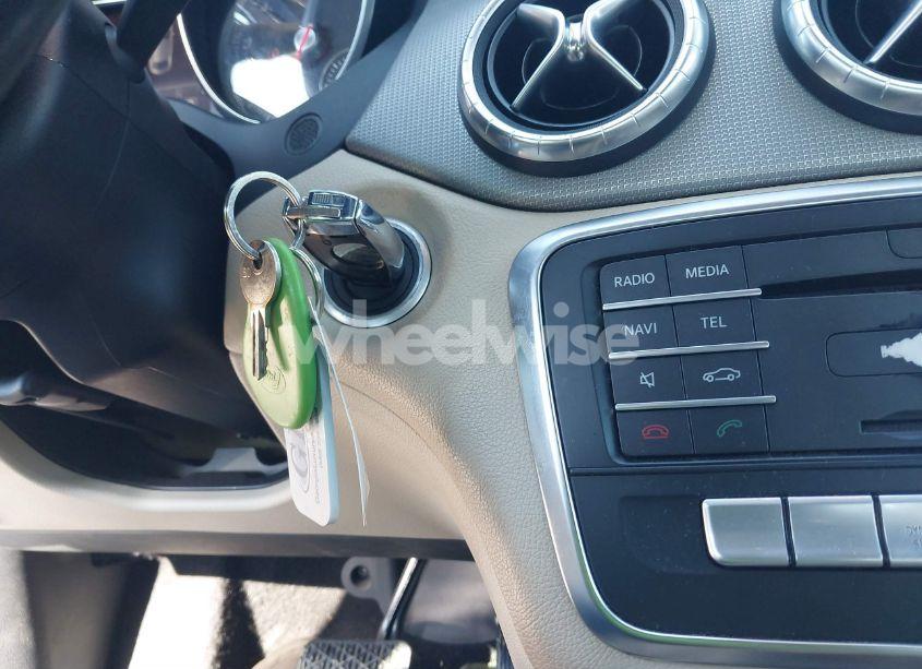 Photo 11 of 2017 Mercedes-benz Cla 250 (VIN WDDSJ4EB5HN444891)