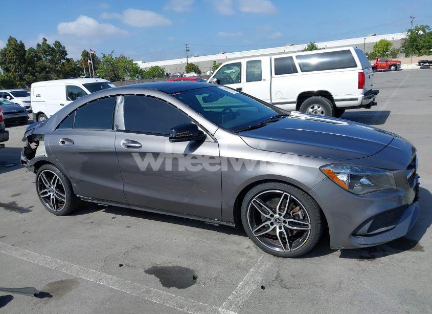 Photo 6 of 2018 Mercedes-benz Cla 250 (VIN WDDSJ4EB5JN649987)