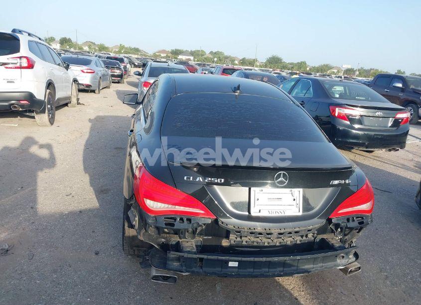 Photo 17 of 2014 Mercedes-benz Cla 250 (VIN WDDSJ4EB6EN045368)
