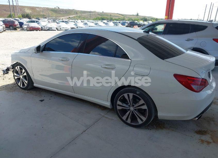 Photo 15 of 2016 Mercedes-benz Cla 250 (VIN WDDSJ4EB6GN324399)
