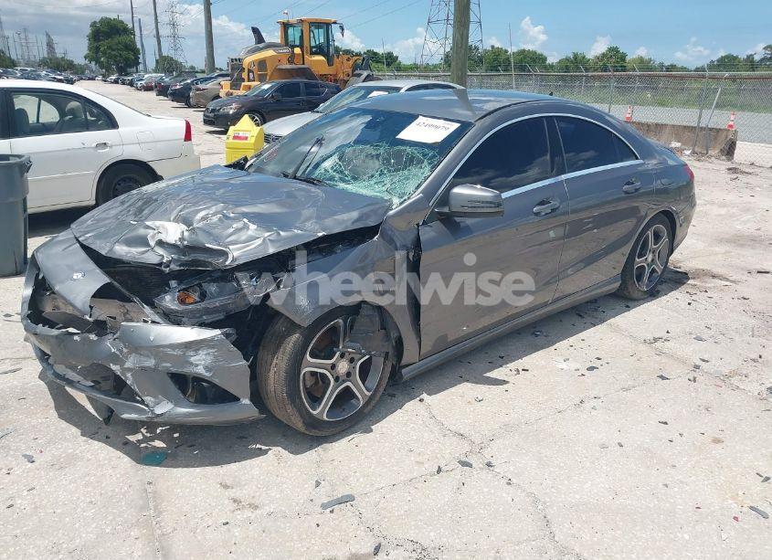 Photo 2 of 2014 Mercedes-benz Cla 250 (VIN WDDSJ4EB7EN046948)