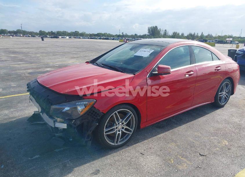Photo 2 of 2017 Mercedes-benz Cla 250 (VIN WDDSJ4EB7HN467038)
