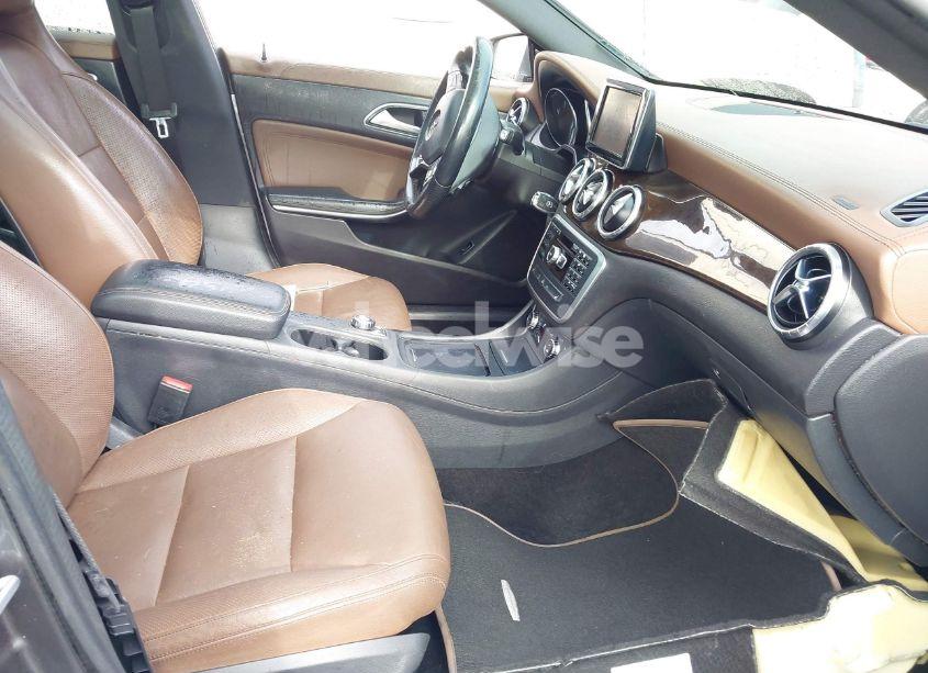Photo 5 of 2014 Mercedes-benz Cla 250 (VIN WDDSJ4EB8EN064844)