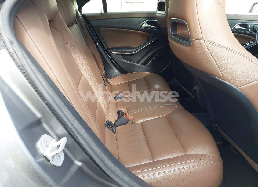 Photo 8 of 2014 Mercedes-benz Cla 250 (VIN WDDSJ4EB8EN064844)