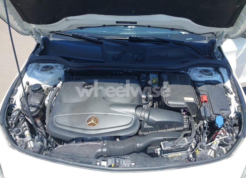 Photo 10 of 2015 Mercedes-benz Cla 250 (VIN WDDSJ4EB8FN192938)