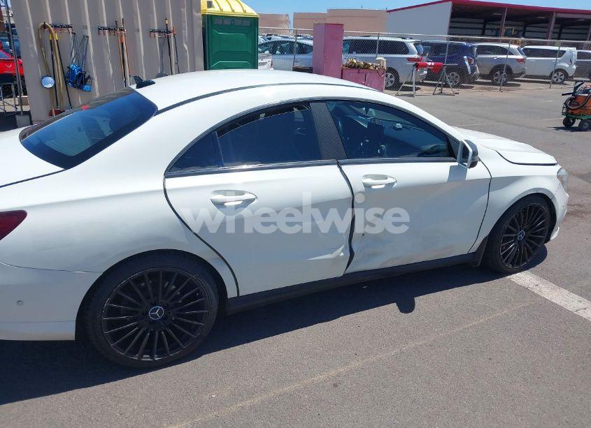 Photo 6 of 2015 Mercedes-benz Cla 250 (VIN WDDSJ4EB8FN192938)