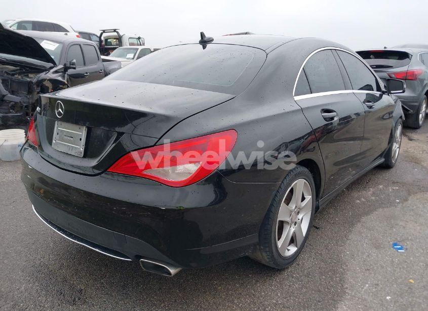 Photo 4 of 2016 Mercedes-benz Cla 250 (VIN WDDSJ4EB8GN322959)