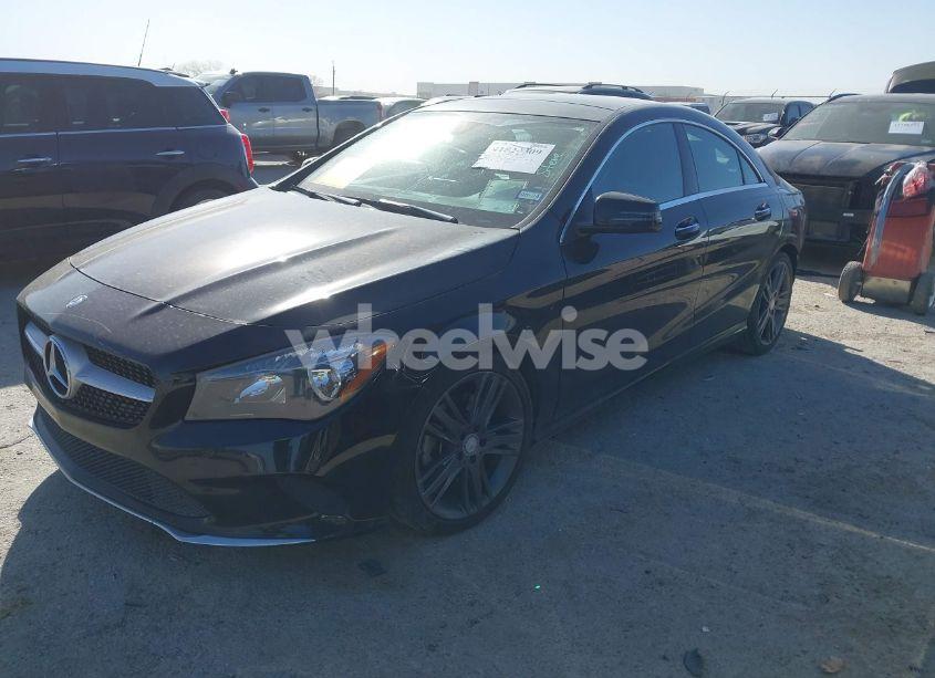 Photo 2 of 2017 Mercedes-benz Cla 250 (VIN WDDSJ4EB8HN498184)