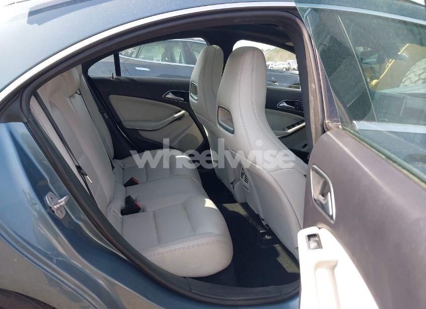 Photo 8 of 2014 Mercedes-benz Cla 250 (VIN WDDSJ4EB9EN056350)