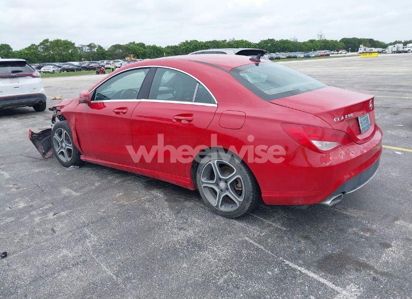 Photo 3 of 2014 Mercedes-benz Cla 250 (VIN WDDSJ4EB9EN064724)