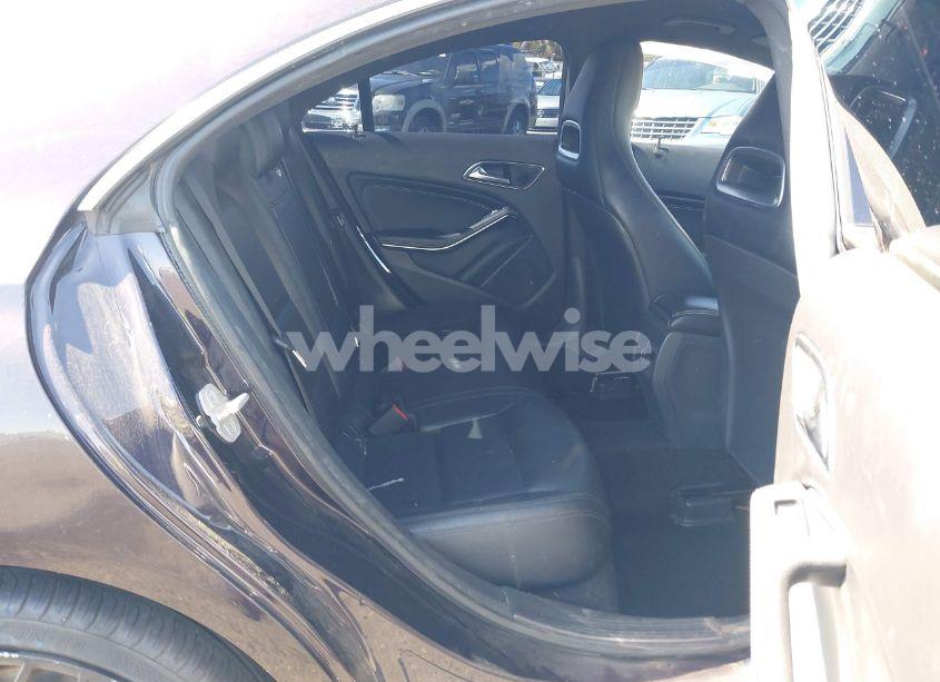 Photo 8 of 2015 Mercedes-benz Cla 250 (VIN WDDSJ4EB9FN194326)