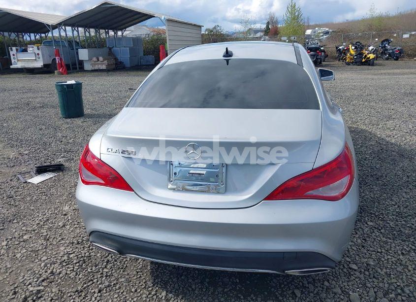 Photo 17 of 2018 Mercedes-benz Cla 250 (VIN WDDSJ4EB9JN544675)