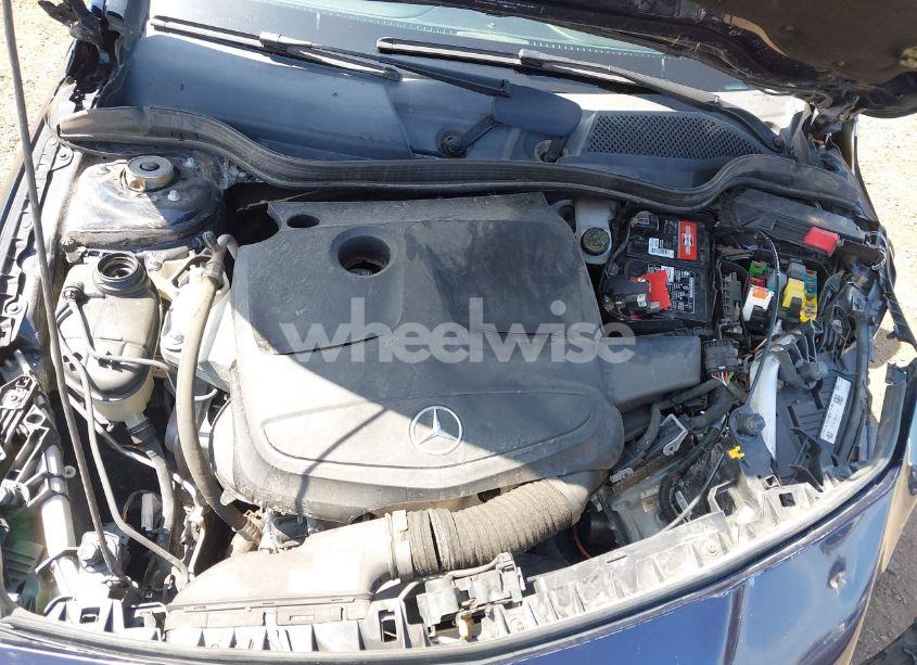 Photo 10 of 2018 Mercedes-benz Cla 250 (VIN WDDSJ4EB9JN629869)