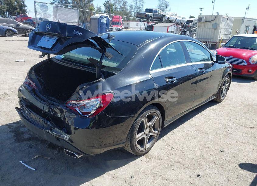 Photo 4 of 2014 Mercedes-benz Cla 250 (VIN WDDSJ4EBXEN066403)