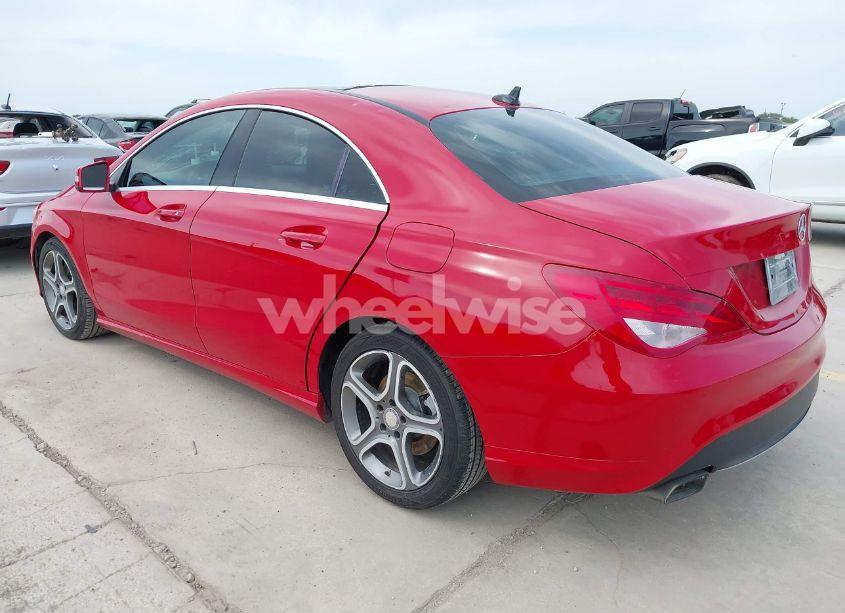 Photo 3 of 2014 Mercedes-benz Cla 250 (VIN WDDSJ4EBXEN068667)
