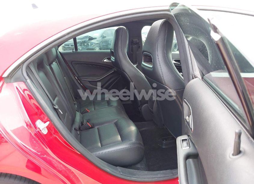 Photo 8 of 2014 Mercedes-benz Cla 250 (VIN WDDSJ4EBXEN068667)