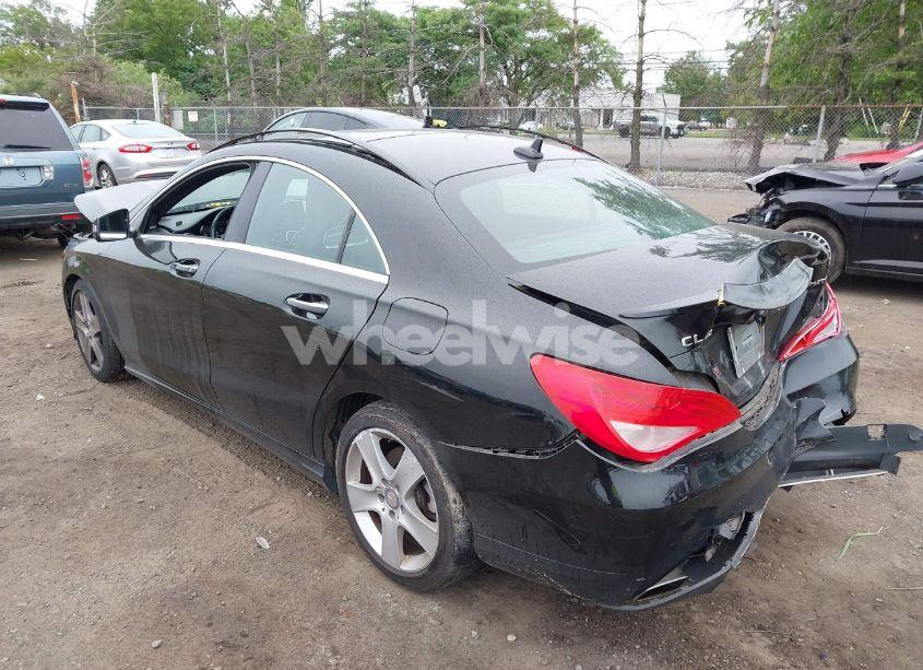 Photo 3 of 2015 Mercedes-benz Cla 250 4MATIC (VIN WDDSJ4GB1FN259134)