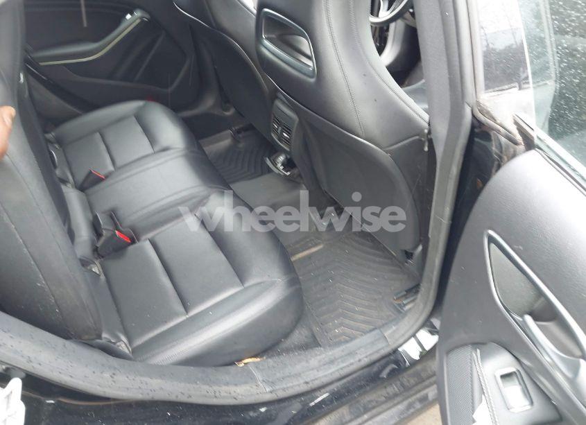 Photo 8 of 2015 Mercedes-benz Cla 250 4MATIC (VIN WDDSJ4GB1FN259134)