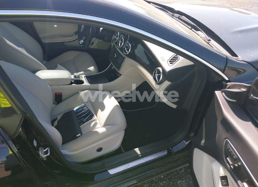 Photo 5 of 2015 Mercedes-benz Cla 250 4MATIC (VIN WDDSJ4GB2FN236459)