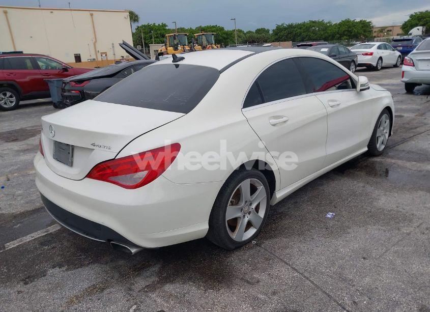 Photo 4 of 2015 Mercedes-benz Cla 250 4MATIC (VIN WDDSJ4GB3FN255103)