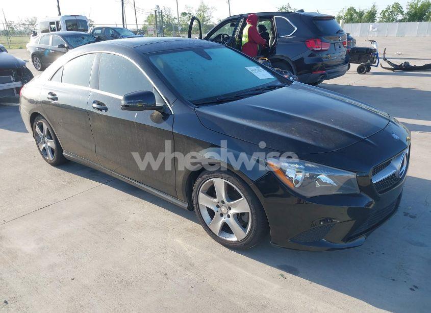 2016 Mercedes-benz Cla 250 4MATIC (VIN WDDSJ4GB3GN366896) main photo