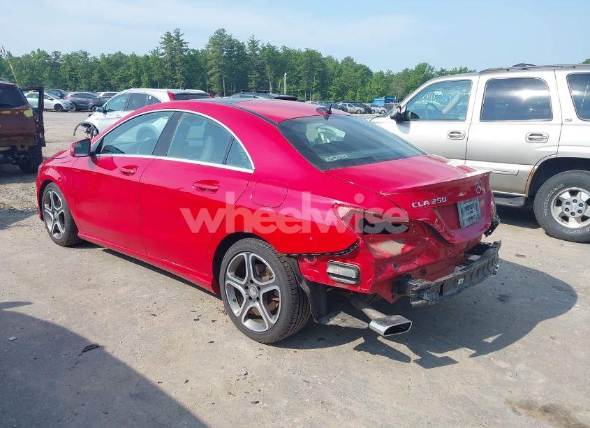 Photo 3 of 2014 Mercedes-benz Cla 250 4MATIC (VIN WDDSJ4GB4EN130447)