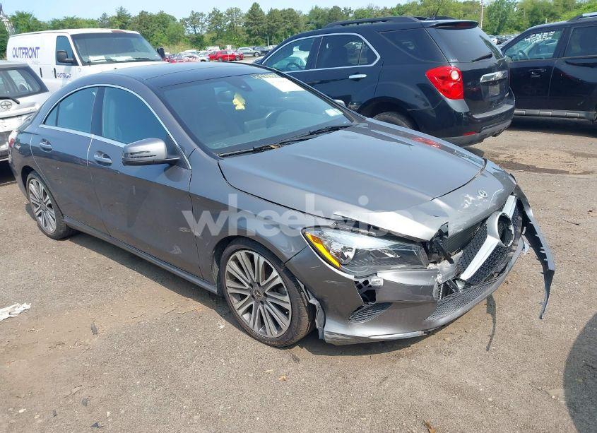 2018 Mercedes-benz Cla 250 4MATIC (VIN WDDSJ4GB4JN571361) main photo