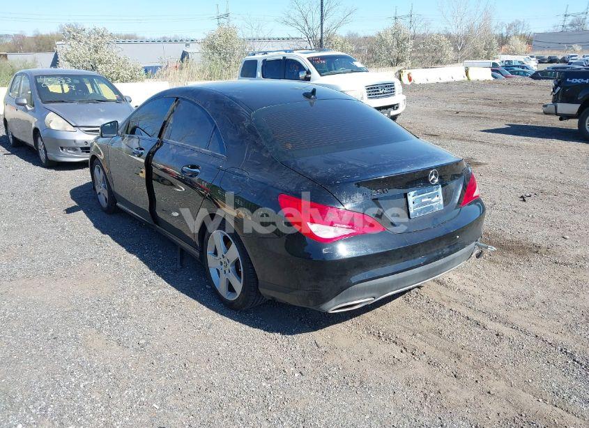 Photo 3 of 2018 Mercedes-benz Cla 250 4MATIC (VIN WDDSJ4GB5JN639845)