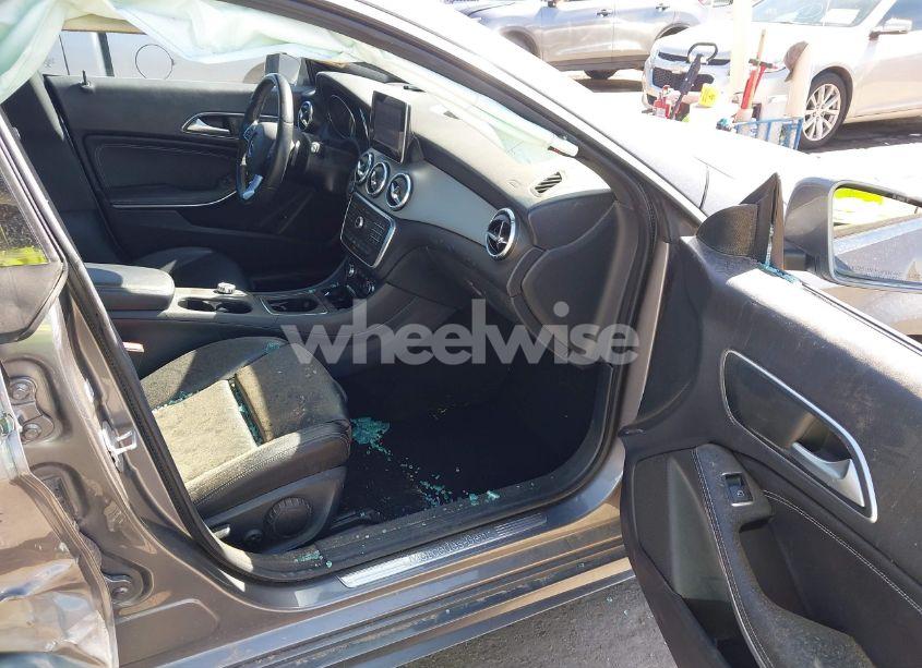 Photo 5 of 2016 Mercedes-benz Cla 250 4MATIC (VIN WDDSJ4GB6GN349686)