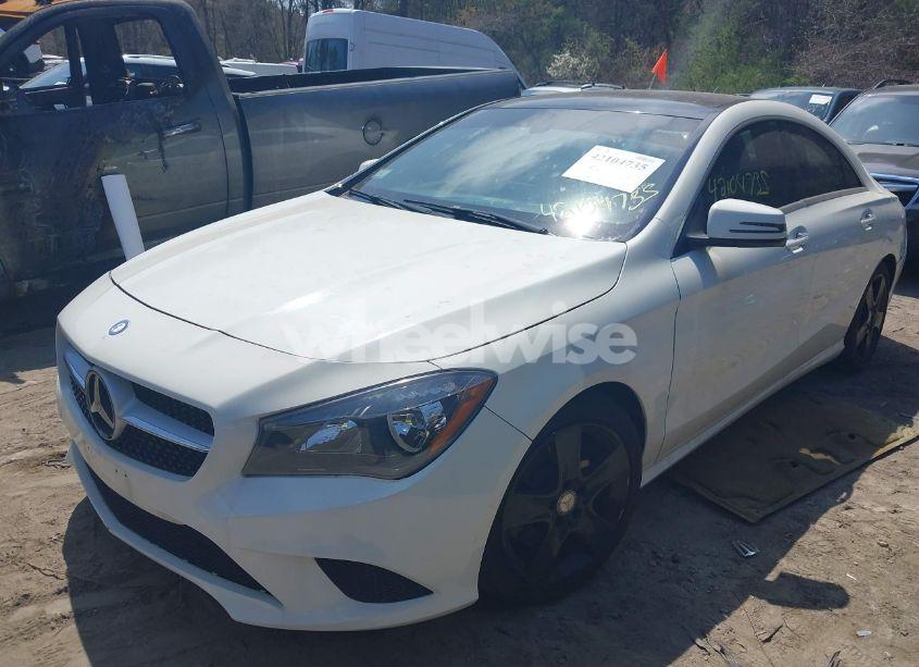 Photo 2 of 2016 Mercedes-benz Cla 250 4MATIC (VIN WDDSJ4GB6GN367363)