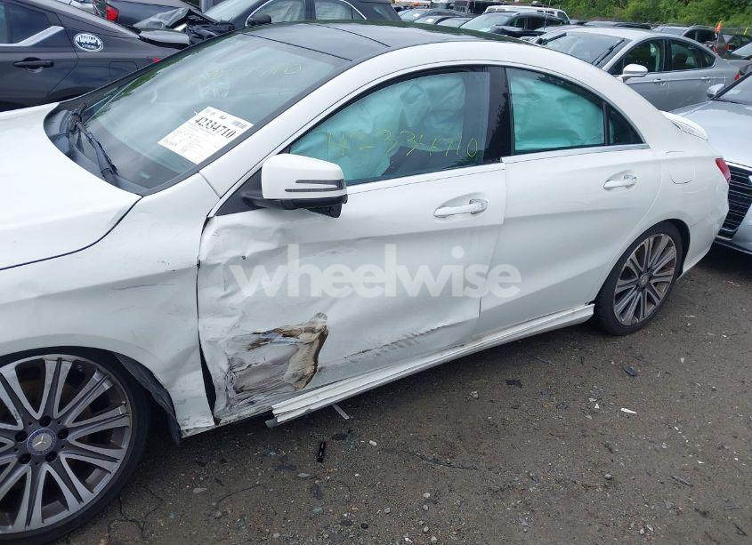 Photo 6 of 2017 Mercedes-benz Cla 250 4MATIC (VIN WDDSJ4GB6HN444265)