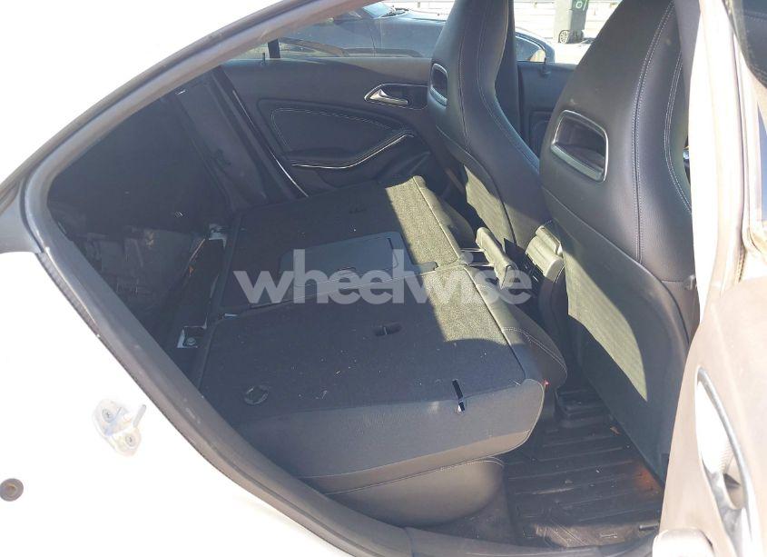 Photo 8 of 2018 Mercedes-benz Cla 250 4MATIC (VIN WDDSJ4GB6JN604859)