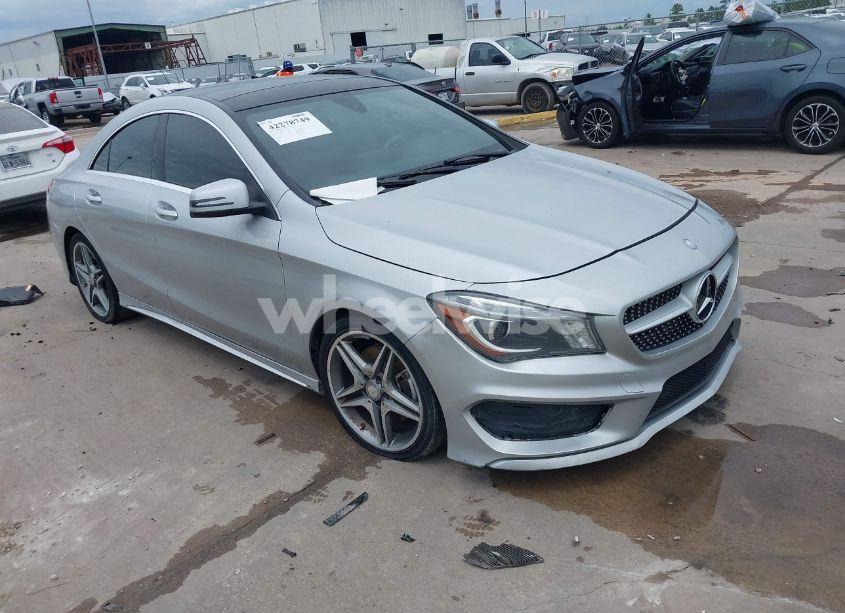 2015 Mercedes-benz Cla 250 4MATIC (VIN WDDSJ4GB8FN183749) main photo