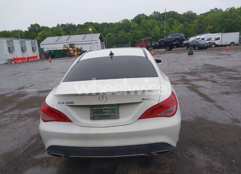 Photo 16 of 2017 Mercedes-benz Cla 250 4MATIC (VIN WDDSJ4GB9HN448164)