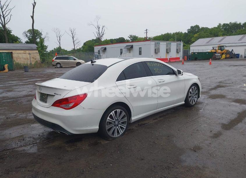 Photo 4 of 2017 Mercedes-benz Cla 250 4MATIC (VIN WDDSJ4GB9HN448164)