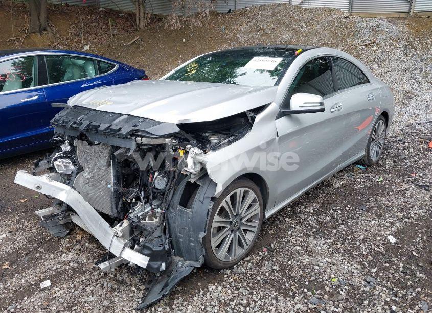 Photo 2 of 2018 Mercedes-benz Cla 250 4MATIC (VIN WDDSJ4GB9JN524939)