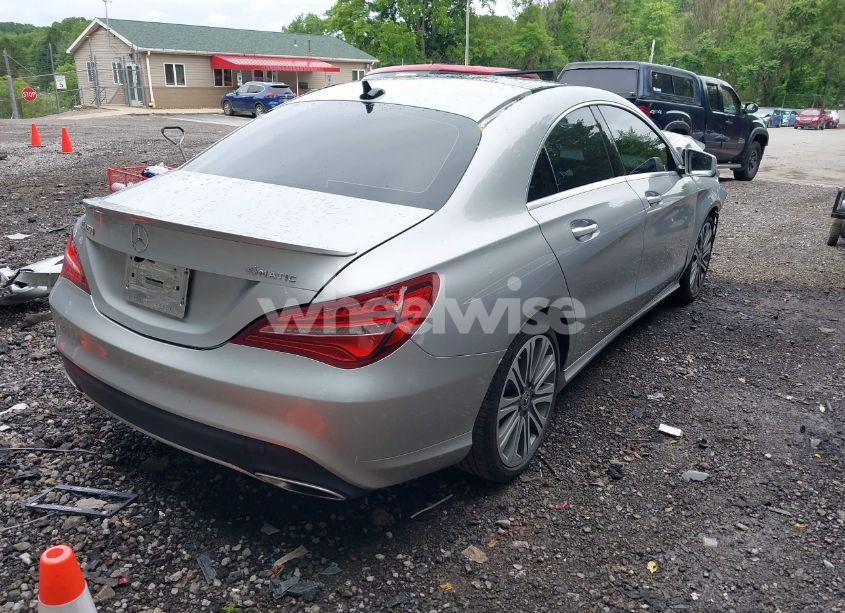 Photo 4 of 2018 Mercedes-benz Cla 250 4MATIC (VIN WDDSJ4GB9JN524939)