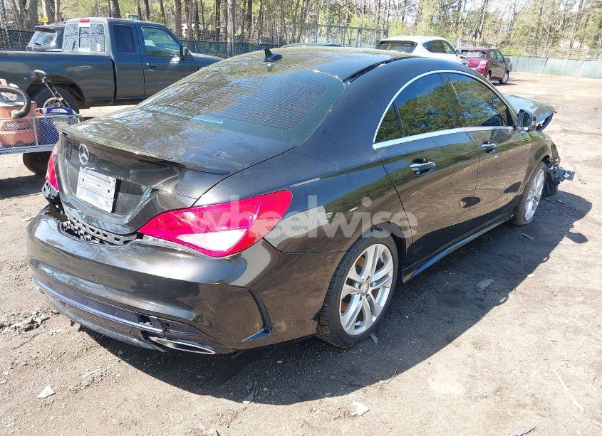 Photo 4 of 2018 Mercedes-benz Cla 250 4MATIC (VIN WDDSJ4GB9JN694346)