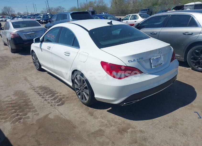 Photo 3 of 2018 Mercedes-benz Cla 250 4MATIC (VIN WDDSJ4GBXJN693447)