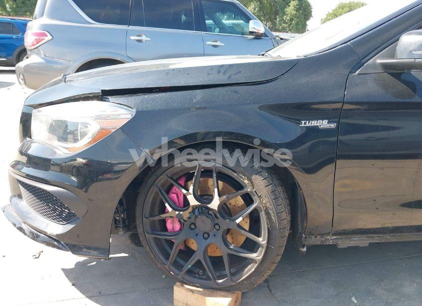 Photo 18 of 2015 Mercedes-benz Cla 45 AMG 4MATIC (VIN WDDSJ5CB6FN179985)